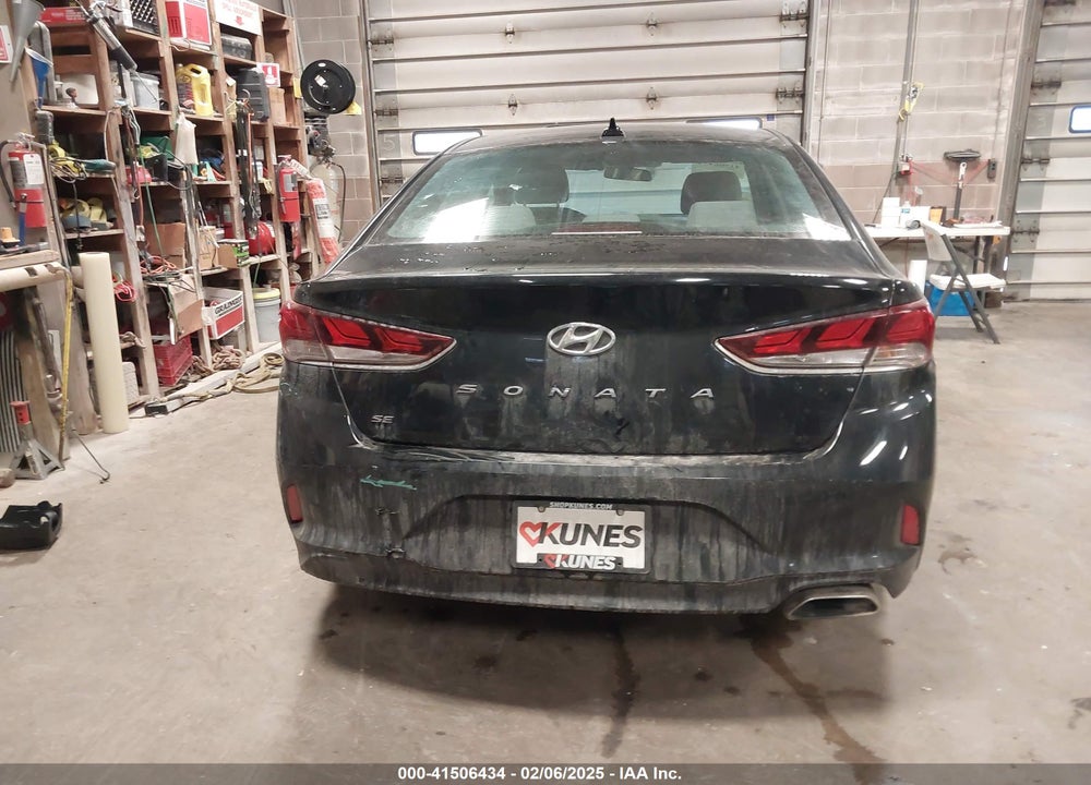 2019 HYUNDAI SONATA VIN: 5NPE24AF8KH808001