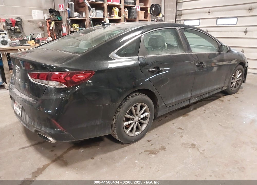 2019 HYUNDAI SONATA VIN: 5NPE24AF8KH808001