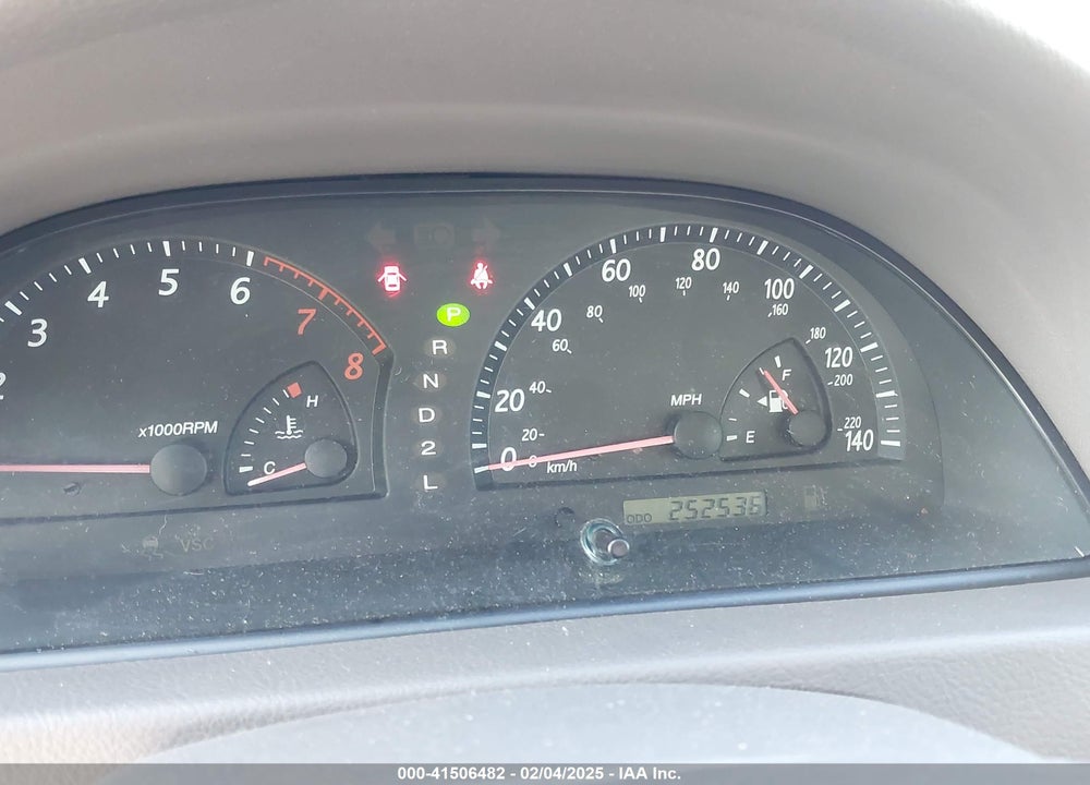 2002 TOYOTA CAMRY LE VIN: JTDBE30K820057224