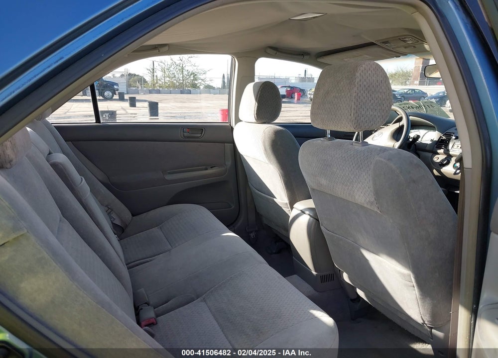 2002 TOYOTA CAMRY LE VIN: JTDBE30K820057224