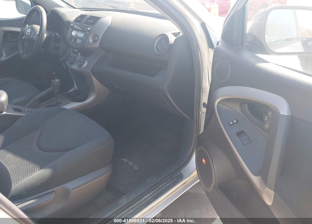 2008 TOYOTA RAV4 VIN: JTMZD32V885082113