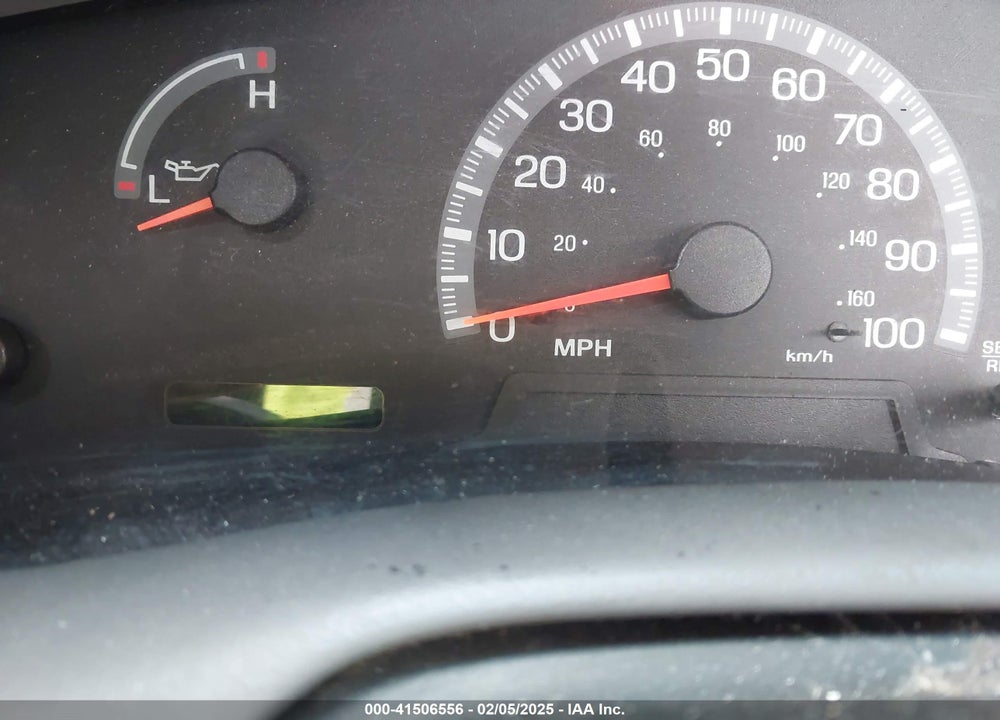 2002 FORD F-150 XL/XLT VIN: 1FTRF17252NA36503