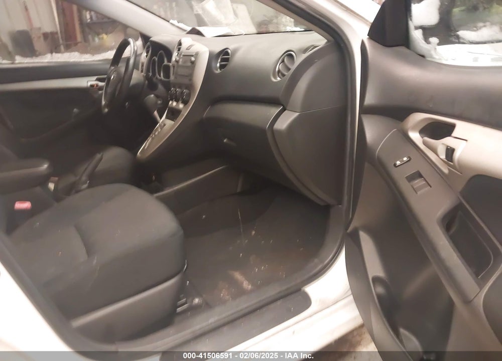 2010 TOYOTA COROLLA MATRIX VIN: 2T1KU4EE9AC335063