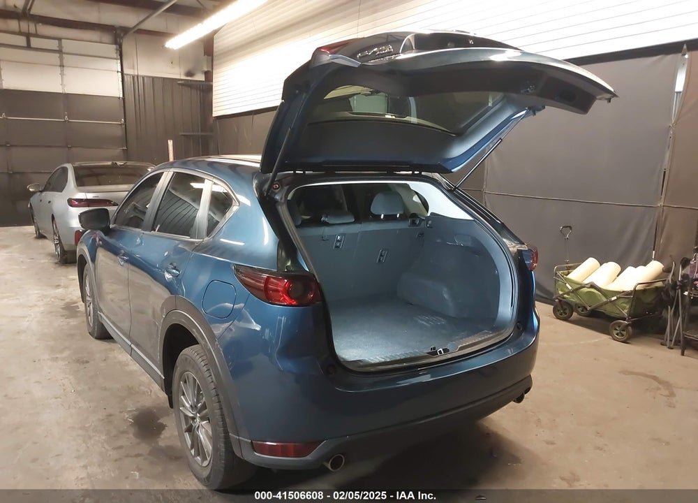 2018 MAZDA CX-5 SPORT VIN: JM3KFBBM8J0428636