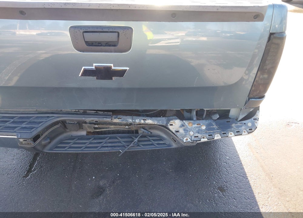 2007 CHEVROLET SILVERADO 1500 LS VIN: 2GCEC13C971722784