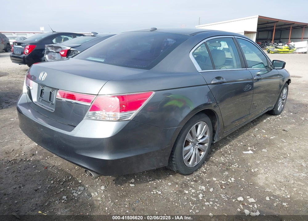2012 HONDA ACCORD 2.4 EX-L VIN: 1HGCP2F81CA173026
