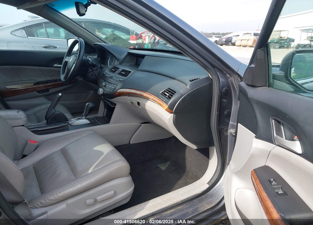 2012 HONDA ACCORD 2.4 EX-L VIN: 1HGCP2F81CA173026