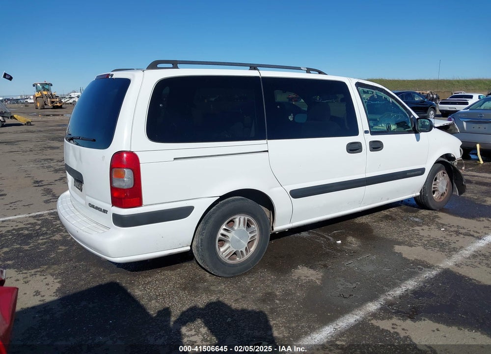 2004 CHEVROLET VENTURE LS VIN: 1GNDX03E24D177501