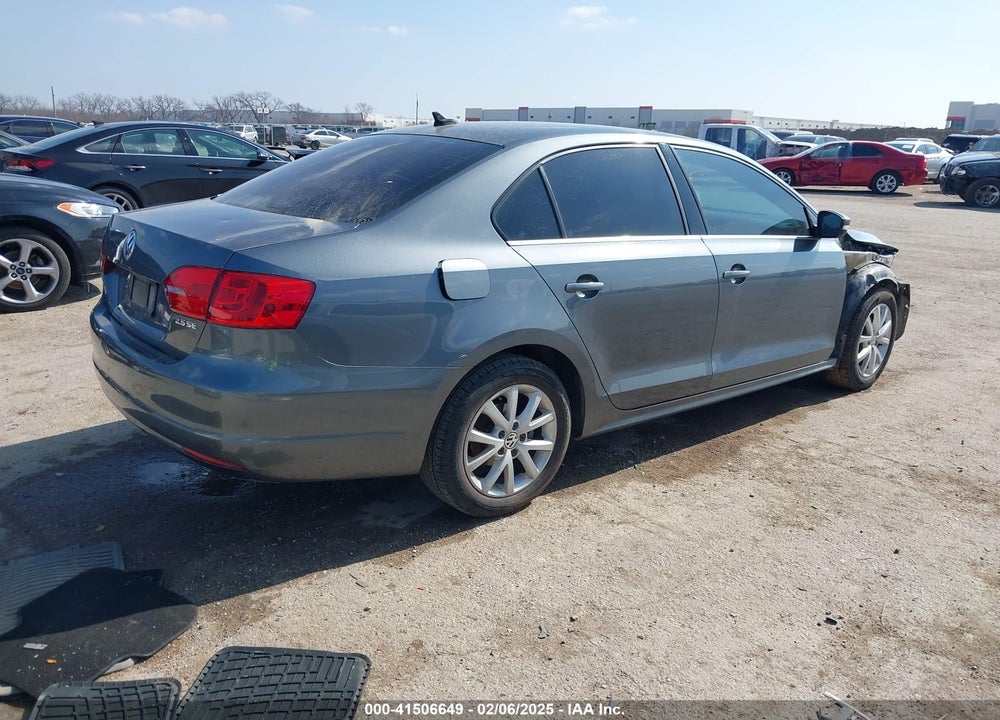 2013 VOLKSWAGEN JETTA VIN: 3VWDP7AJ3DM270711