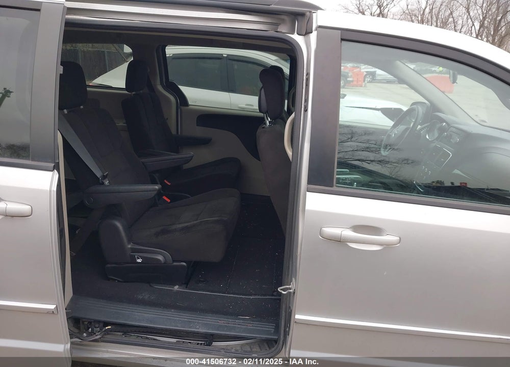 2012 DODGE GRAND CARAVAN SXT VIN: 2C4RDGCG9CR201502