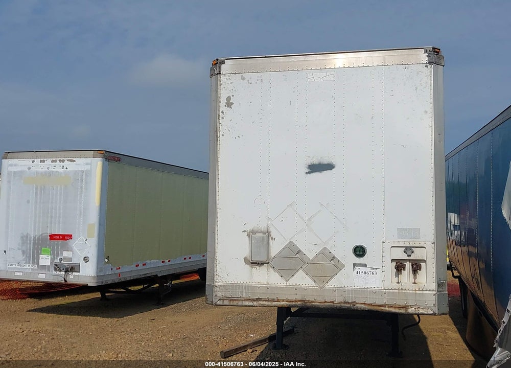 2001 VANCO INC --- VIN: 1VVSV53241F014126