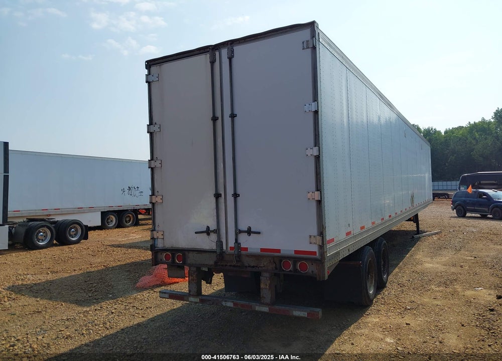 2001 VANCO INC --- VIN: 1VVSV53241F014126