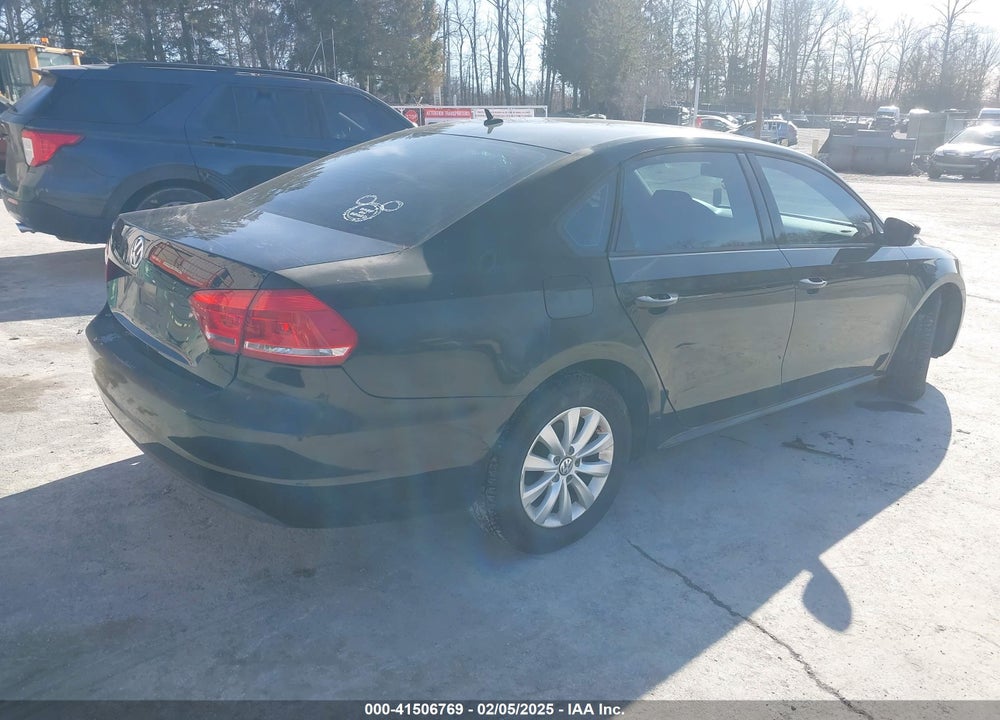 2013 VOLKSWAGEN PASSAT VIN: 1VWAH7A34DC007694