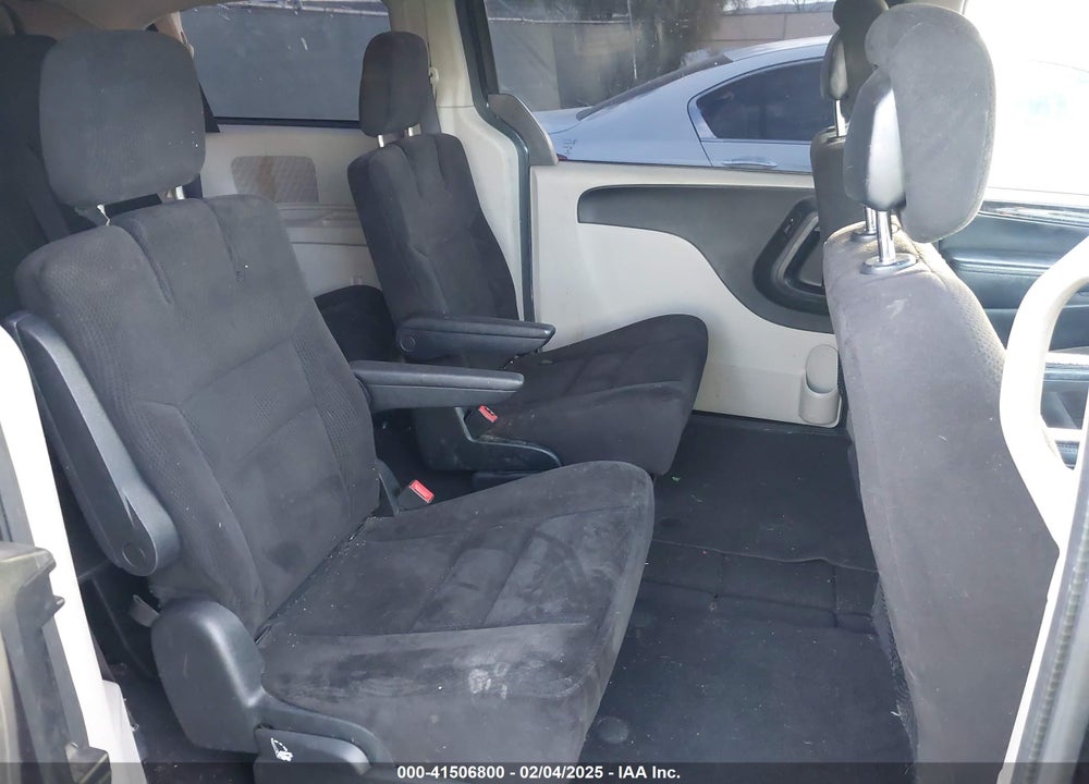 2014 DODGE GRAND CARAVAN VIN: 2C4RDGCG0ER252597