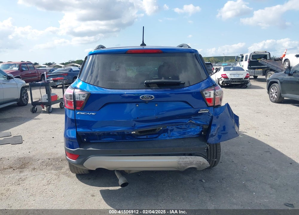 2018 FORD ESCAPE SEL VIN: 1FMCU0HDXJUA20450