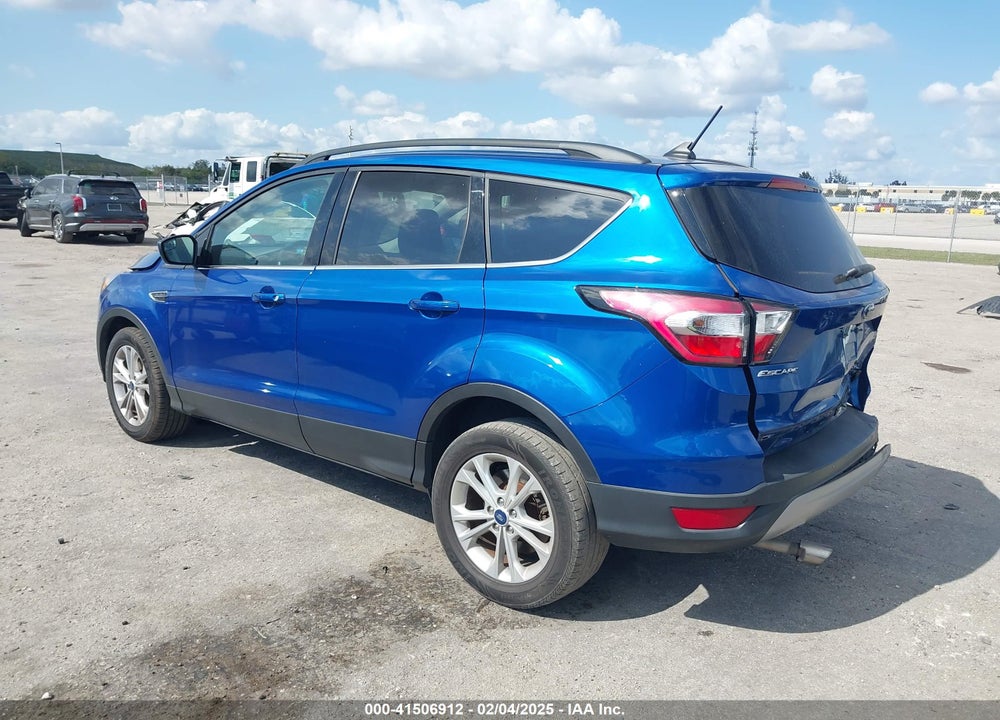 2018 FORD ESCAPE SEL VIN: 1FMCU0HDXJUA20450