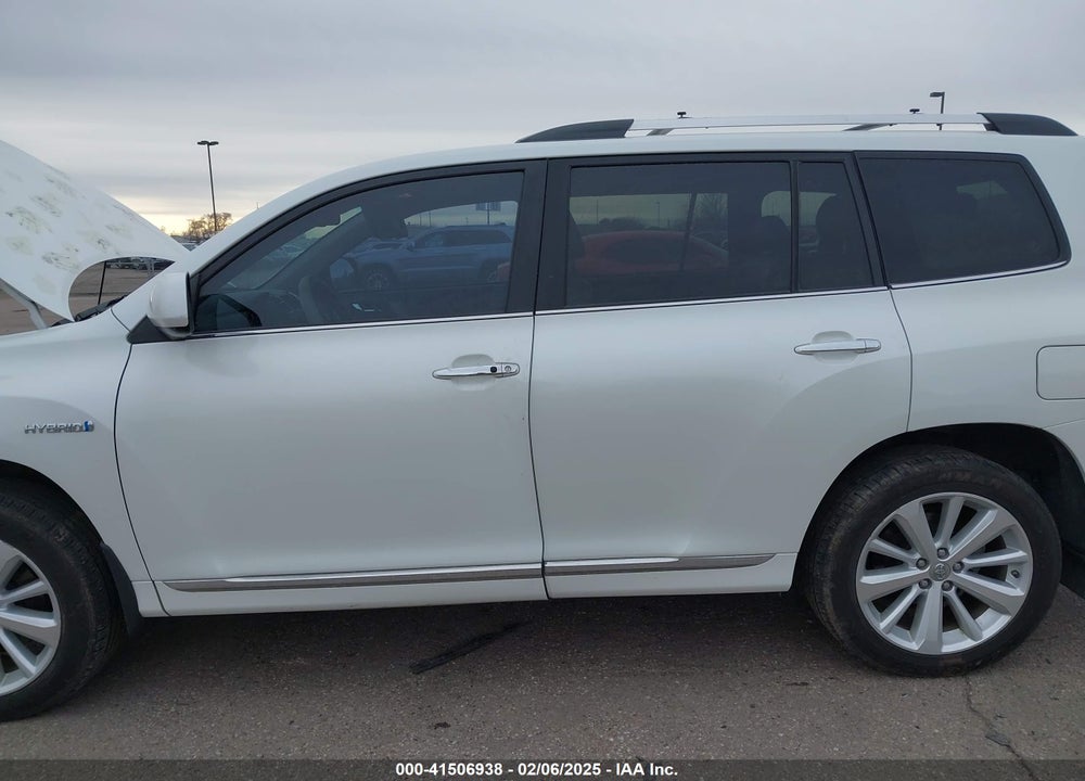 2011 TOYOTA HIGHLANDER HYBRID LIMITED V6 VIN: JTEDC3EH0B2002410