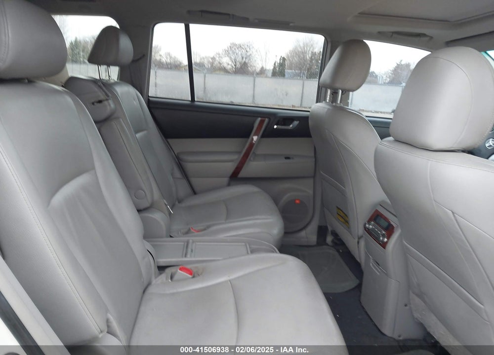 2011 TOYOTA HIGHLANDER HYBRID LIMITED V6 VIN: JTEDC3EH0B2002410
