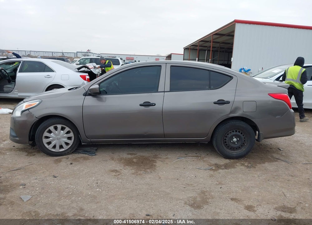 2016 NISSAN VERSA VIN: 3N1CN7AP1GL885215