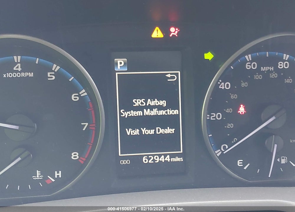 2018 TOYOTA RAV4 VIN: 2T3WFREV3JW434489