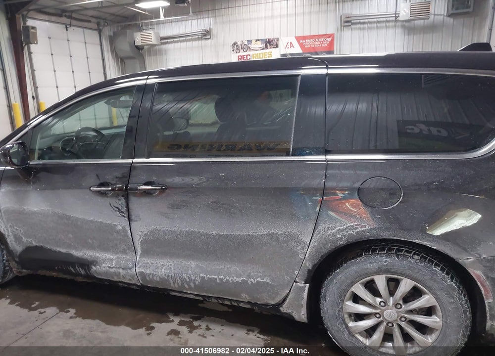 2019 CHRYSLER PACIFICA TOURING PLUS VIN: 2C4RC1FGXKR594310