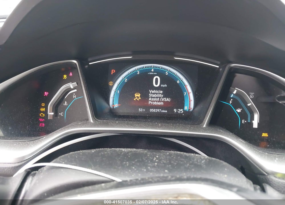 2018 HONDA CIVIC VIN: JHMFC1F74JX033036