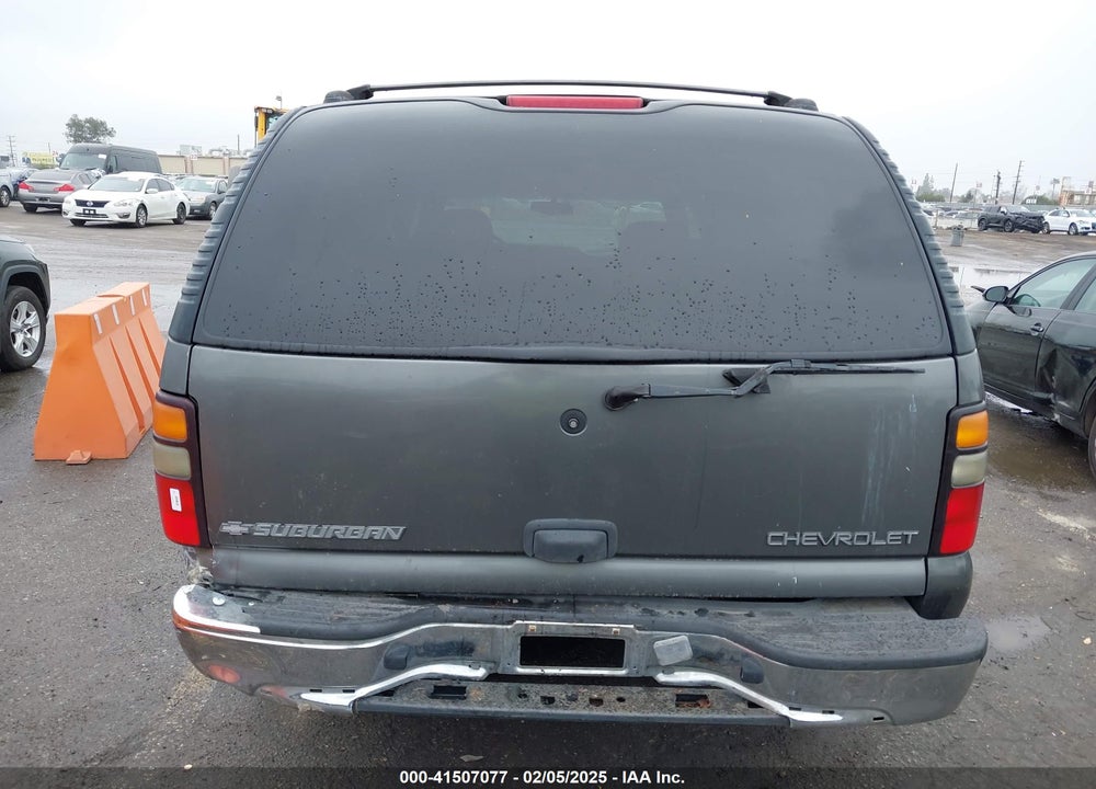 2001 CHEVROLET SUBURBAN 1500 LS VIN: 1GNEC16T41J316380
