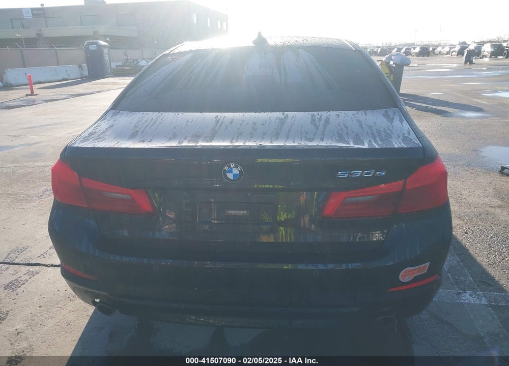 2019 BMW 530E VIN: WBAJA9C56KB398686