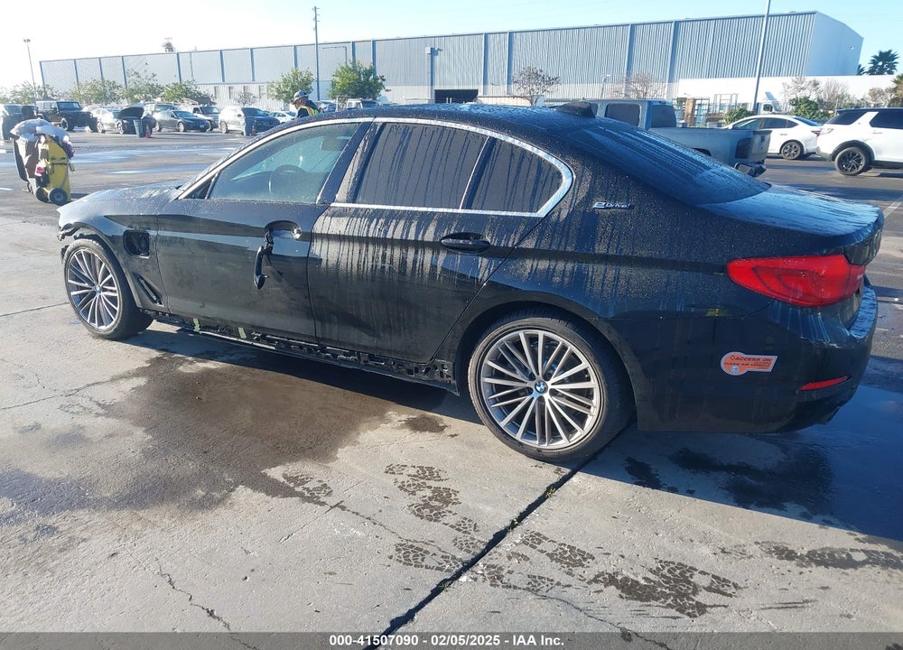 2019 BMW 530E VIN: WBAJA9C56KB398686