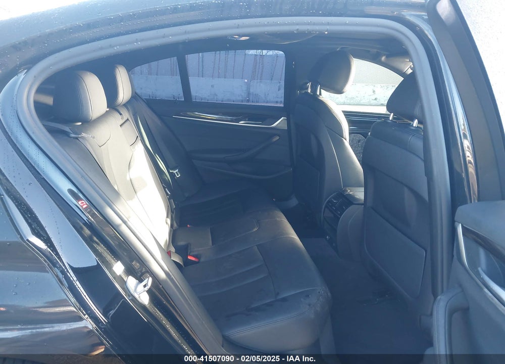 2019 BMW 530E VIN: WBAJA9C56KB398686