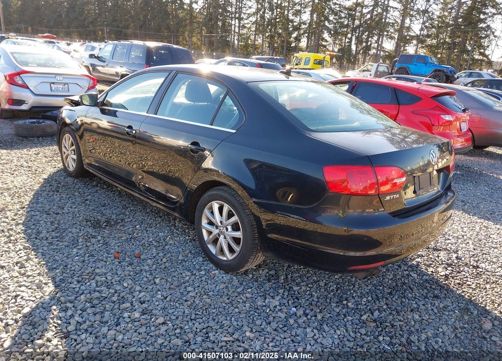 2013 VOLKSWAGEN JETTA VIN: 3VWDP7AJ1DM308775