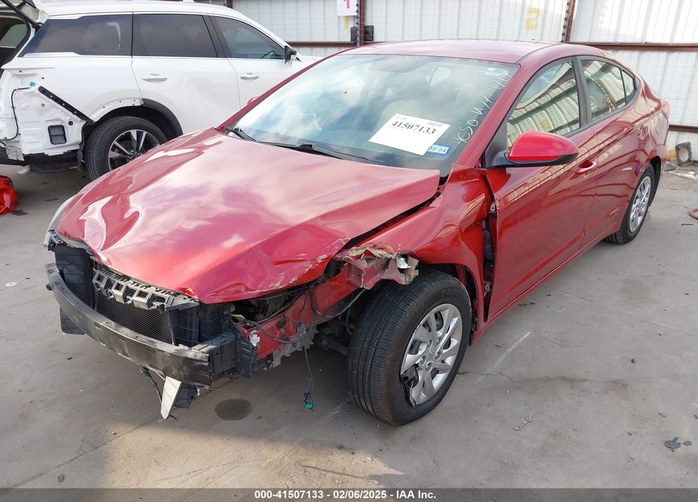 2017 HYUNDAI ELANTRA VIN: KMHD74LF8HU320607