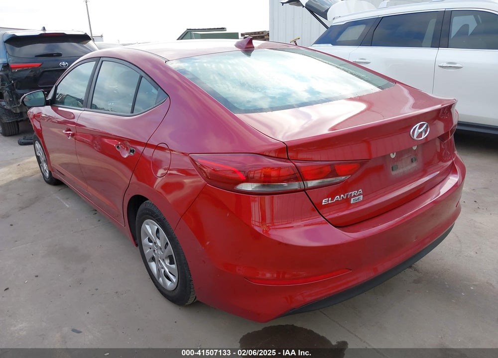 2017 HYUNDAI ELANTRA VIN: KMHD74LF8HU320607