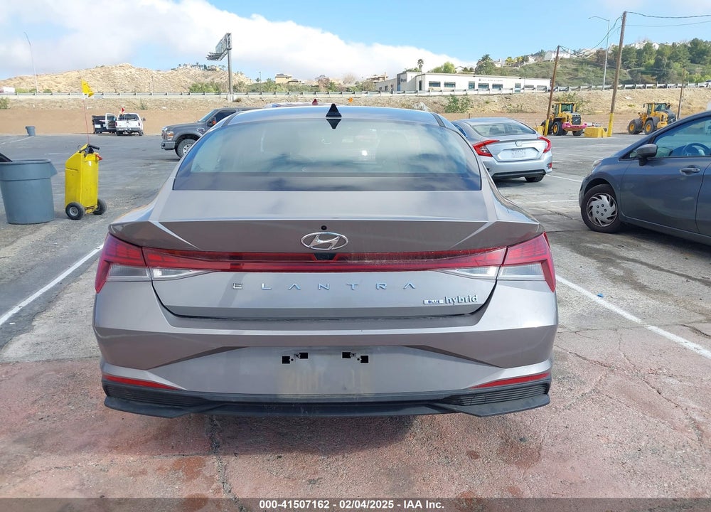 2023 HYUNDAI ELANTRA HYBRID VIN: KMHLM4AJ6PU076465