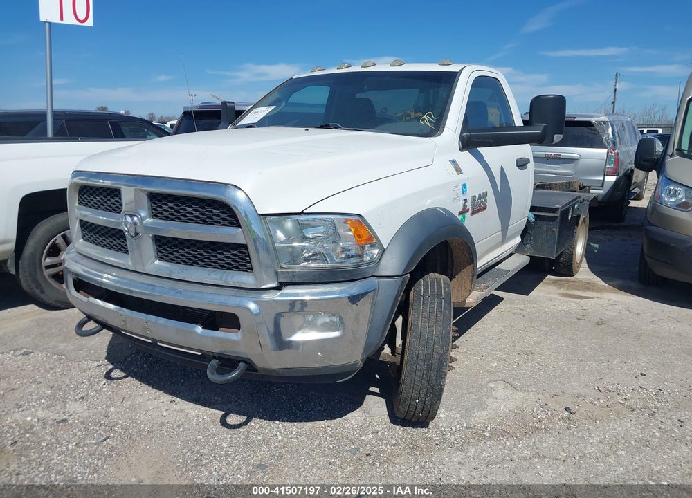 2018 RAM 5500 CHASSIS TRADESMAN/SLT VIN: 3C7WRMAL6JG209906