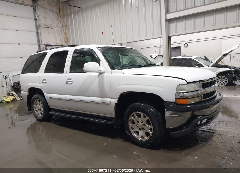 2003 CHEVROLET TAHOE LS VIN: 1GNEK13V83R117815