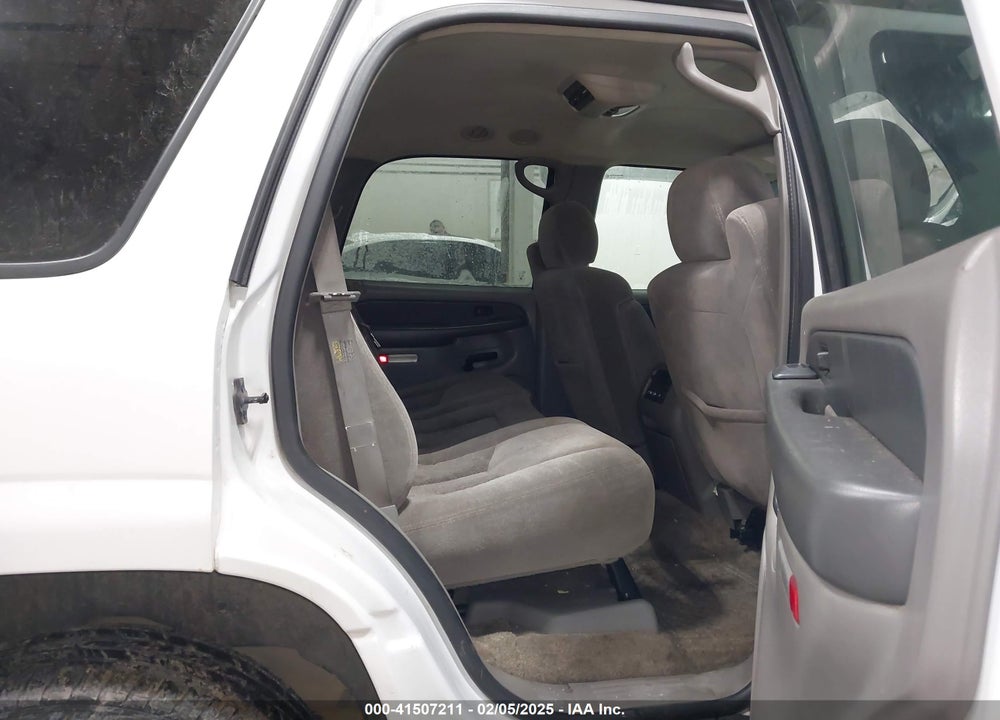2003 CHEVROLET TAHOE LS VIN: 1GNEK13V83R117815