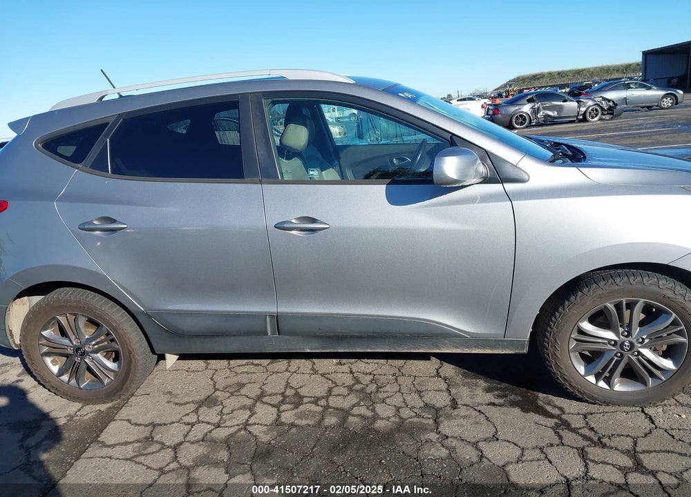 2014 HYUNDAI TUCSON SE VIN: KM8JU3AGXEU895434