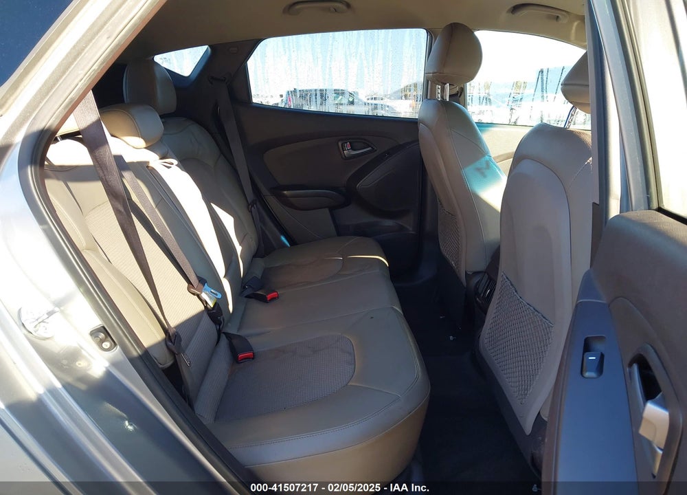2014 HYUNDAI TUCSON SE VIN: KM8JU3AGXEU895434
