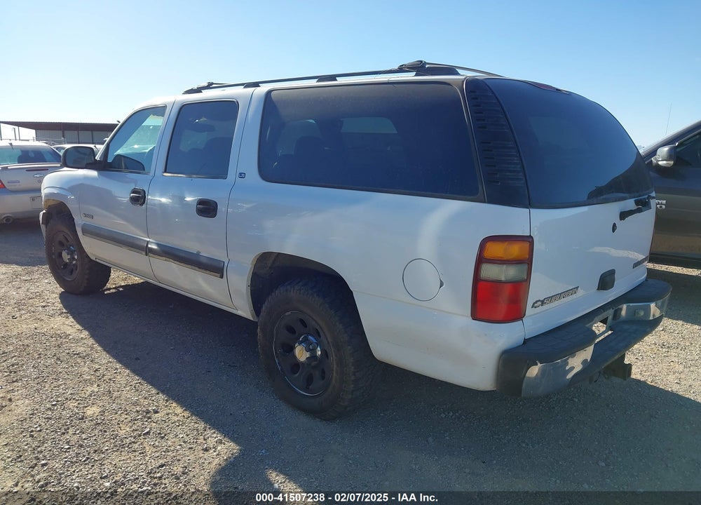 2000 CHEVROLET SUBURBAN 1500 LS VIN: 3GNFK16T0YG102926