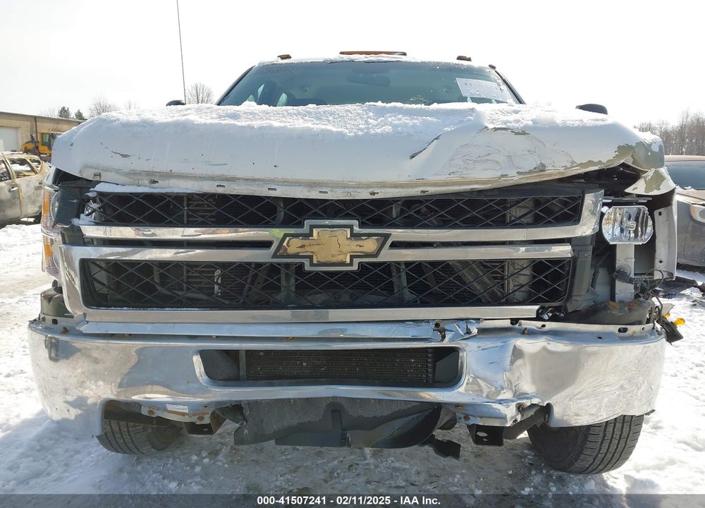 2011 CHEVROLET SILVERADO 3500HD WORK TRUCK VIN: 1GC4KZC81BF217302