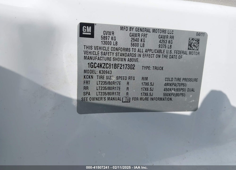 2011 CHEVROLET SILVERADO 3500HD WORK TRUCK VIN: 1GC4KZC81BF217302