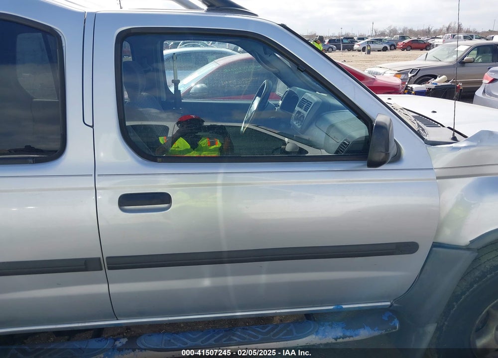 2001 NISSAN XTERRA VIN: 5N1ED28T81C570182