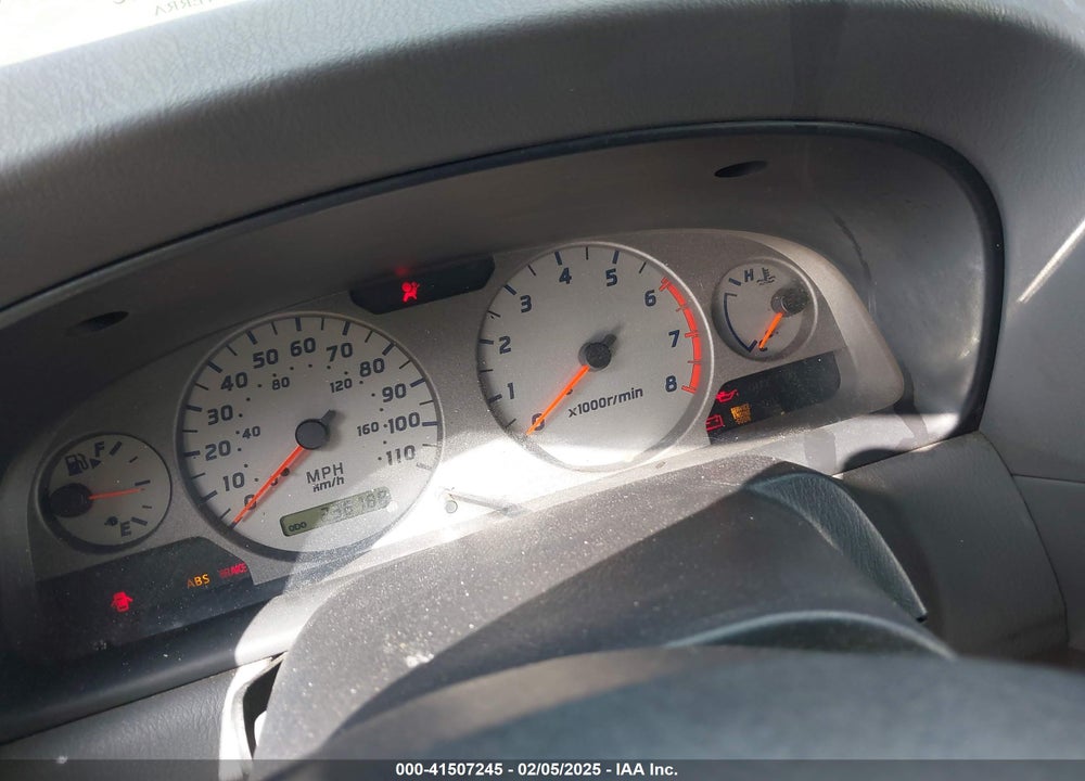 2001 NISSAN XTERRA VIN: 5N1ED28T81C570182