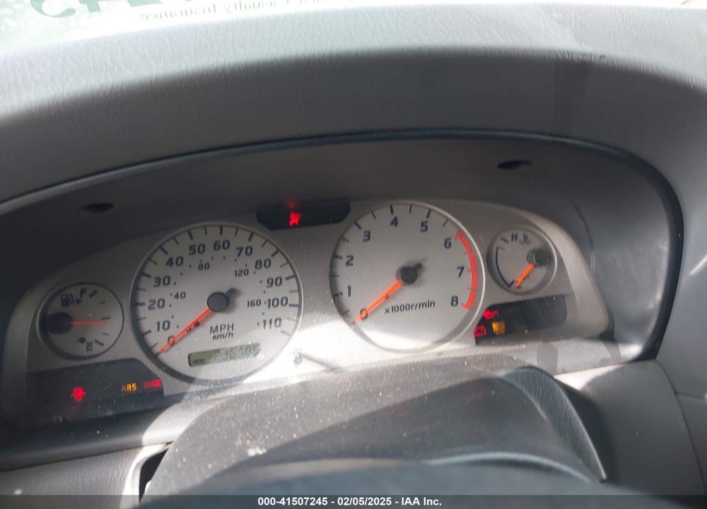2001 NISSAN XTERRA VIN: 5N1ED28T81C570182
