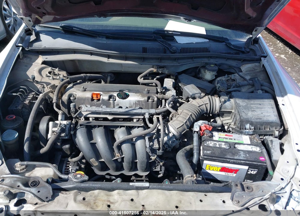 2008 HONDA ACCORD VIN: 1HGCP26428A034477