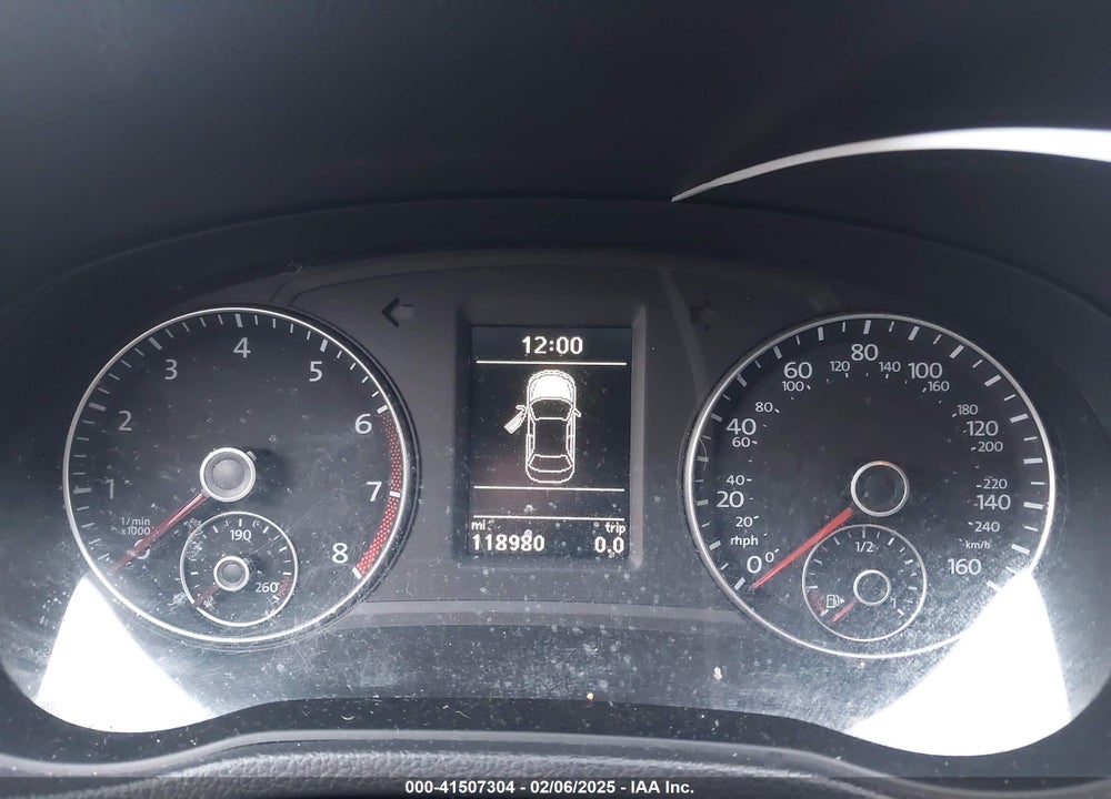 2015 VOLKSWAGEN PASSAT VIN: 1VWBT7A38FC102717