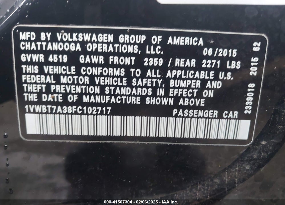 2015 VOLKSWAGEN PASSAT VIN: 1VWBT7A38FC102717