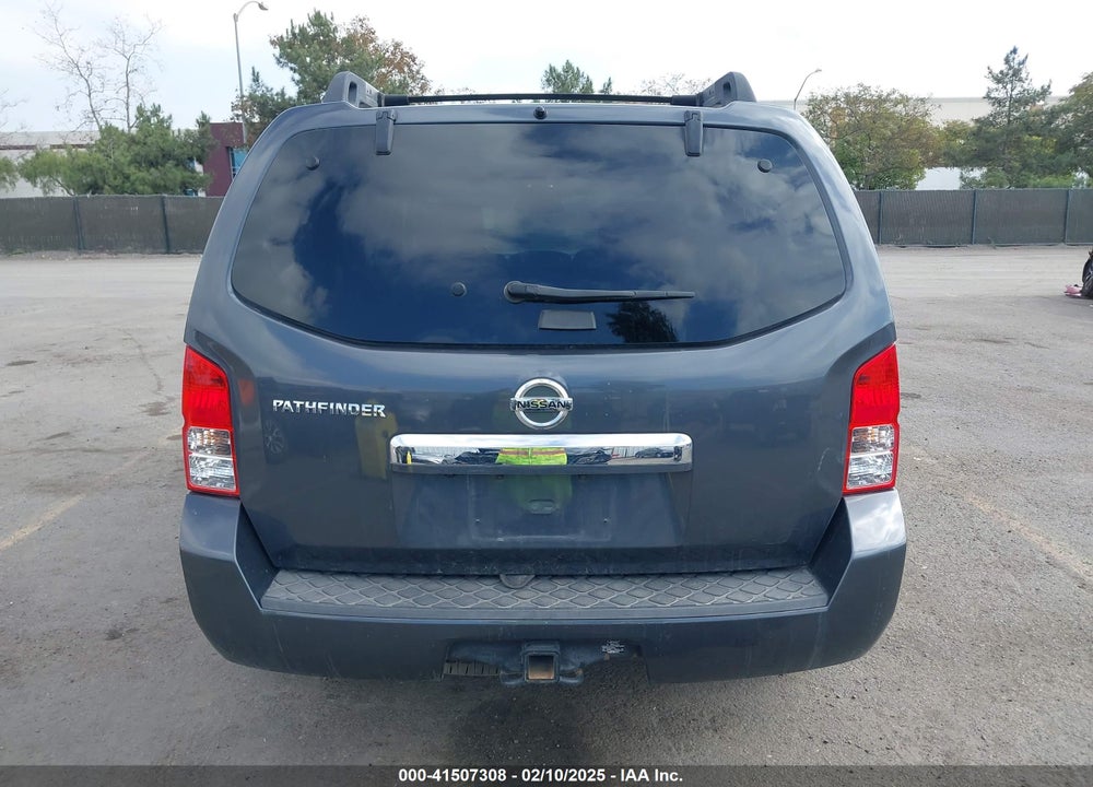 2011 NISSAN PATHFINDER SV VIN: 5N1AR1NN0BC632711