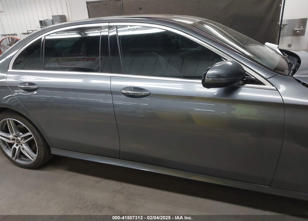 2017 MERCEDES-BENZ E 300 VIN: WDDZF4JB6HA256233